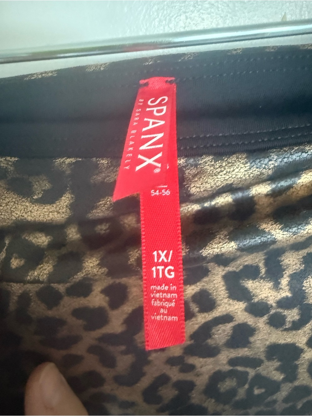 Spanx Faux Leather Leopard Print High-Waist - Picture 4 of 4